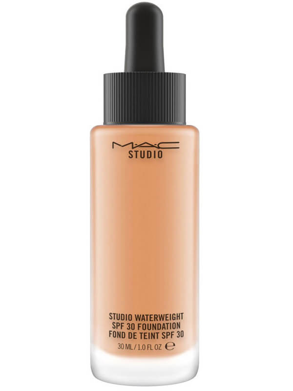 MAC Studio Waterweight Foundation SPF30 - NC44