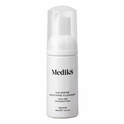 Medik8 Calmwise Soothing Cleanser