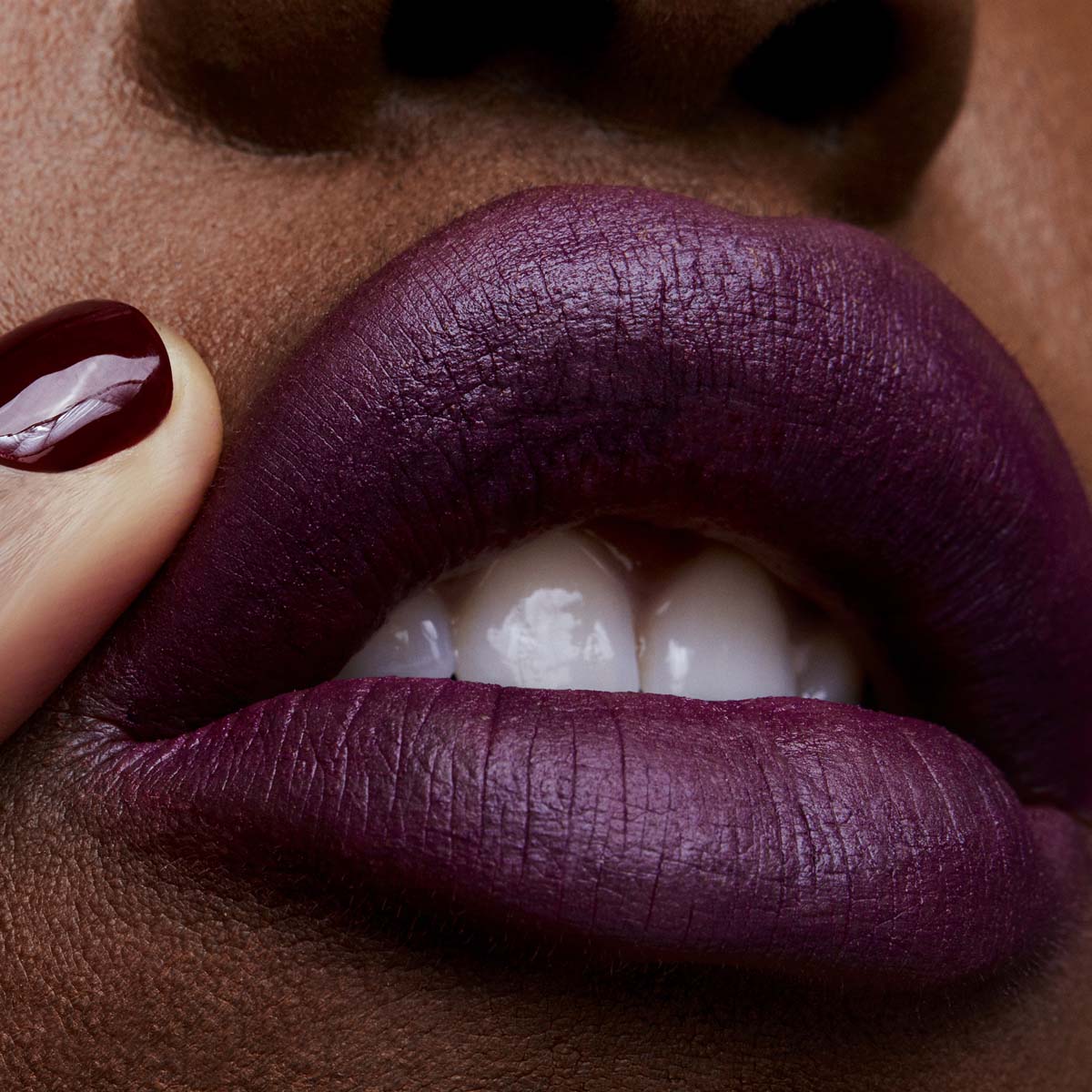 MAC Cosmetics Powder Kiss Lipstick P For Potent Lave priser Rask