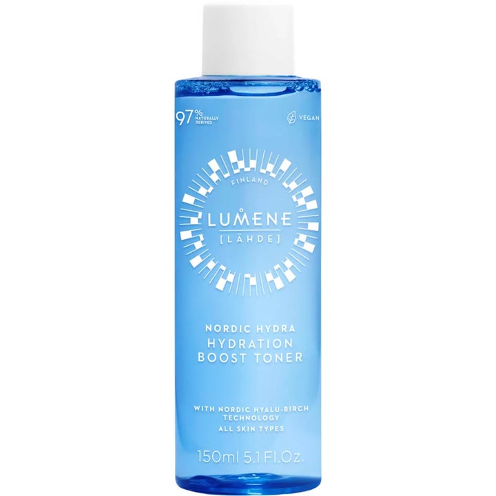 Lumene Nordic Hydra Hydration Boost Toner 150ml fuktgivende ansiktsvann i en blå plastflaske med hvitt skrulokk