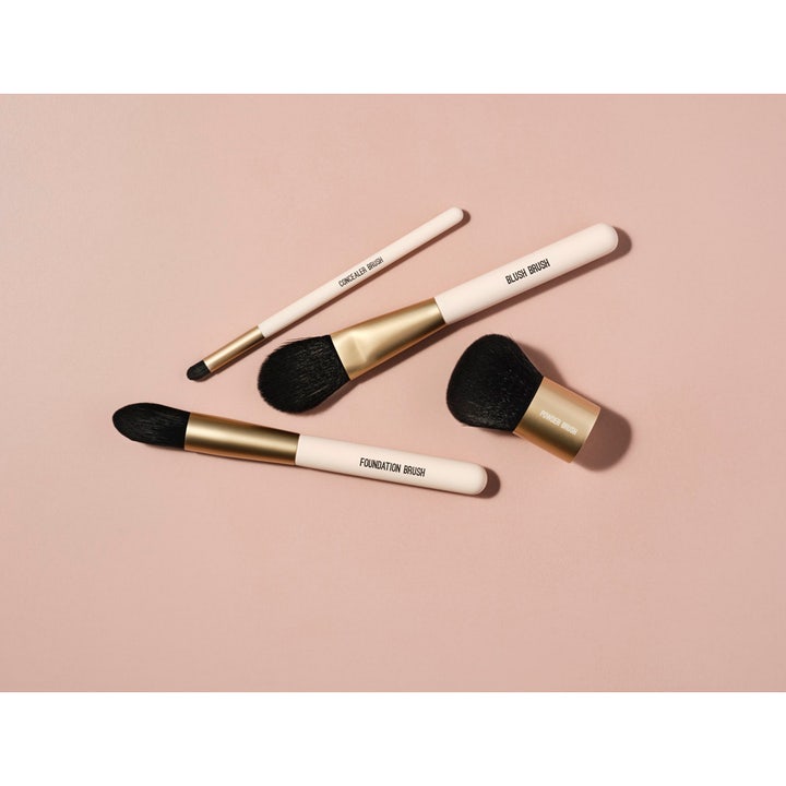 Concealer brush