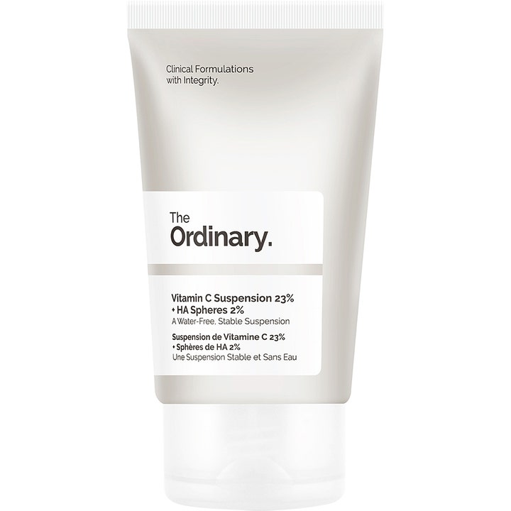 The Ordinary Vitamin C Suspension 23% + HA Spheres 2% 30 ml glødgivende ansiktskrem i hvit tube med hvitt lokk