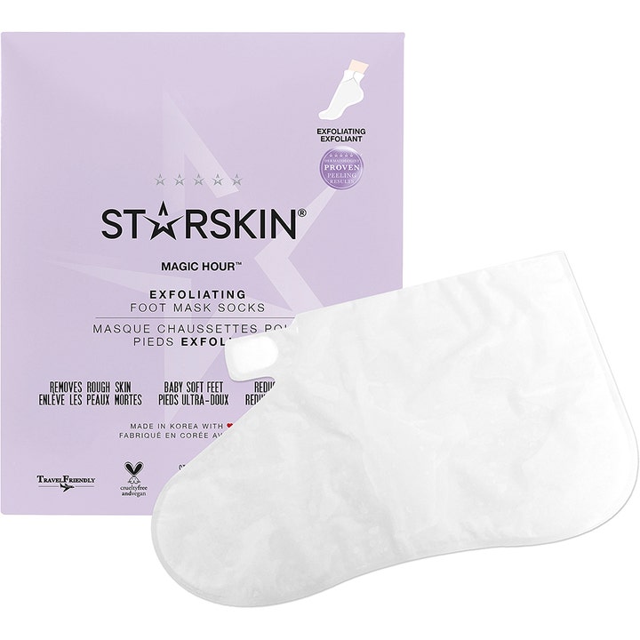Starskin Magic Hour Exfoliating Foot Mask Socks fjerner død hud og gir myke føtter i lilla innpakning.
