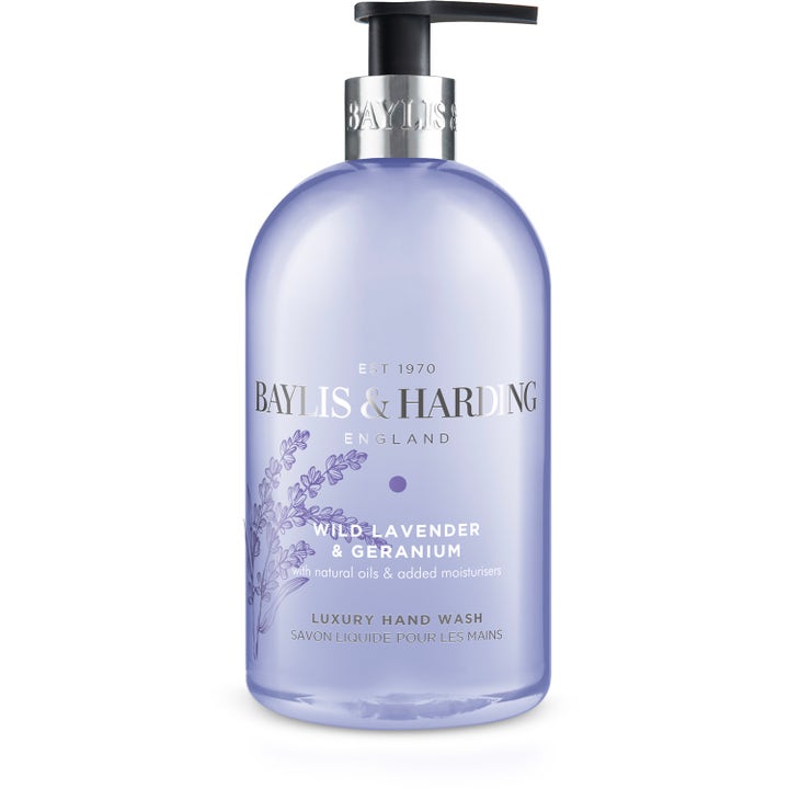 Baylis & Harding Wild Lavender & Geranium 500 ml fuktighetsgivende håndsåpe i klar flaske med lilla innhold og sølvpumpe