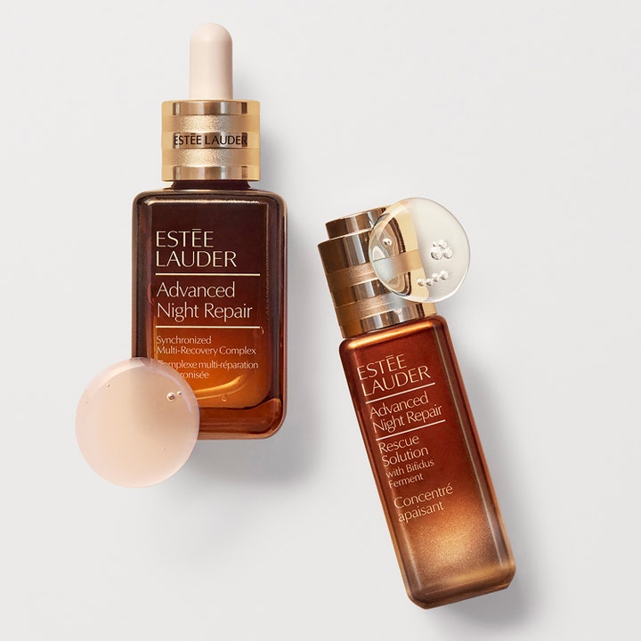 Estée Lauder Advanced Night Repair Rescue Solution 20 ml beroligende ansiktsserum i brun glassflaske med serumdråper
