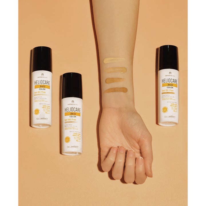 Heliocare 360 Color Gel Oil-Free 50 ml farget solkrem gir beskyttelse vist med fire nyanser på en arm
