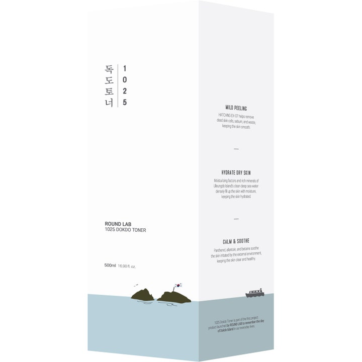 Round Lab 1025 Dokdo Toner 500 ml mildt eksfolierende toner i hvit eske med illustrasjon av hav og øyer
