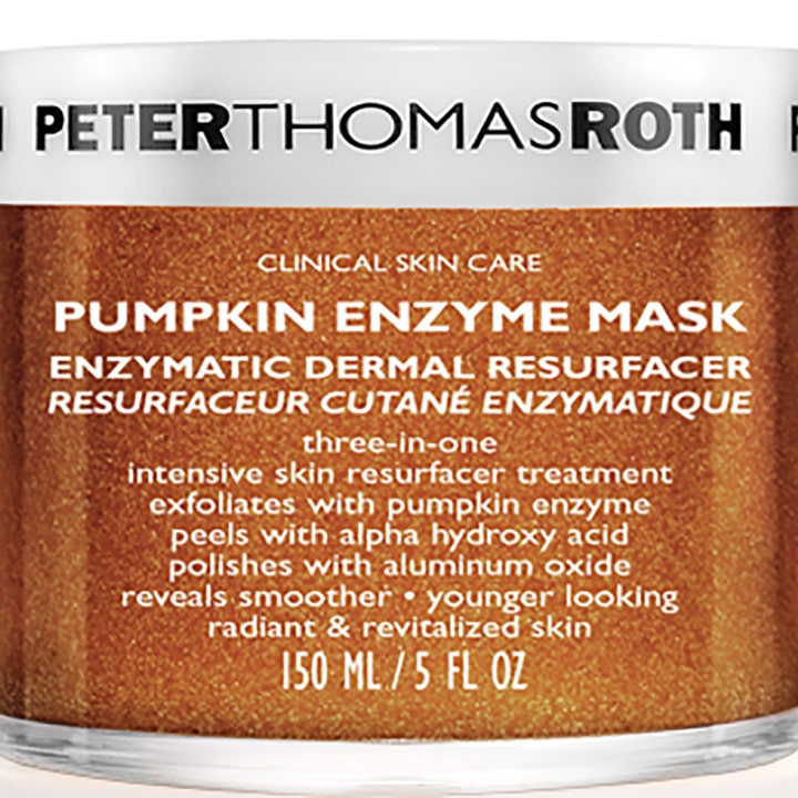 Peter Thomas Roth Pumpkin Enzyme Mask 150 ml eksfolierende maske som gir glød i krukke med glitrende oransje tekstur.