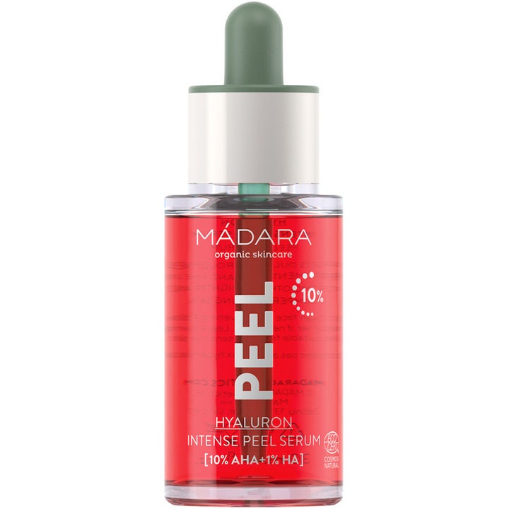 Mádara PEEL Hyaluron Intense Peel Serum eksfolierende ansiktsserum med AHA i glassflaske med rød væske og pipette.