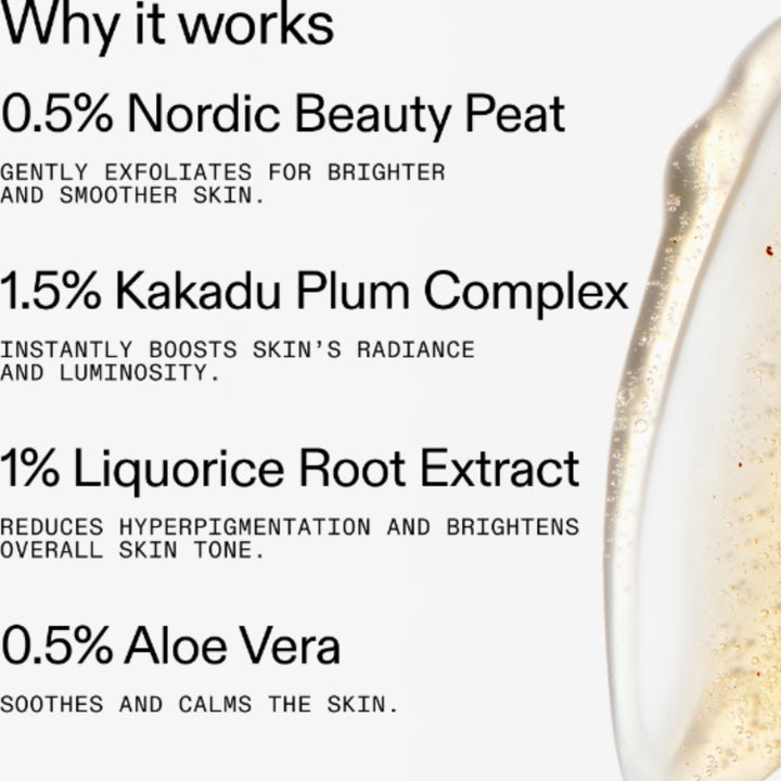 The INKEY List Fulvic Acid Cleanser 150 ml ansiktsrens med en gjennomsiktig geltekstur som inneholder små korn og bobler