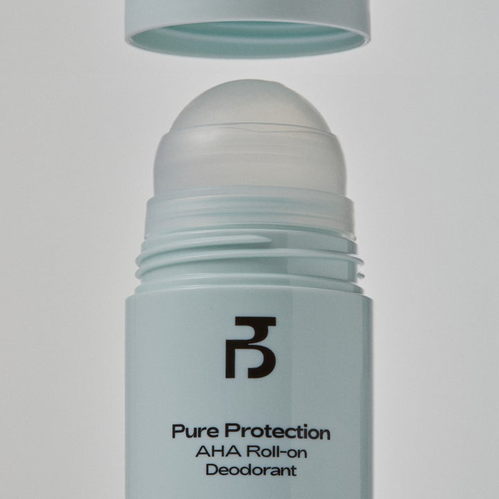 Bodyologist Pure Protection AHA Roll-on Deodorant 50 ml eksfolierende deodorant med hvit kule og lyseblått design.
