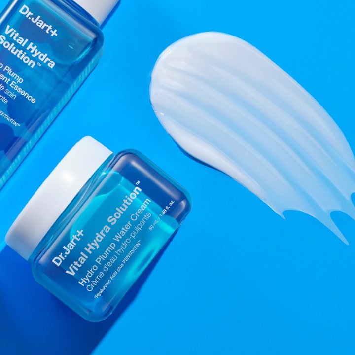 Dr.Jart+ Vital Hydra Solution Hydro Plump Water Cream 50 ml fuktighetskrem i blå krukke med hvit, lett gel-tekstur