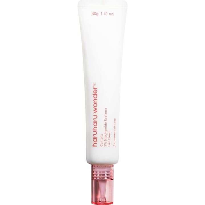 Haruharu Wonder Centella 5% Niacinamide Radiance Gel Cream 40g i hvit tube som gir jevnere hudtone.