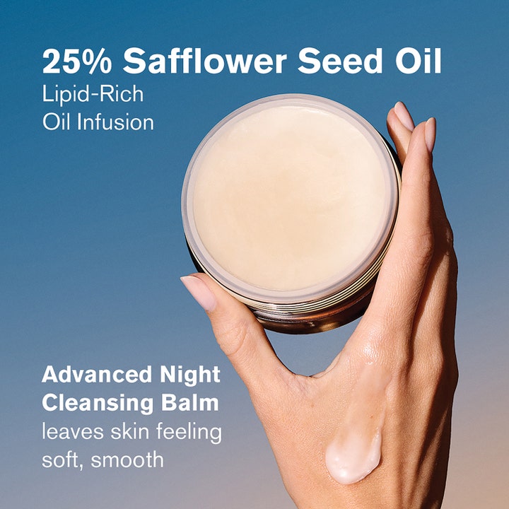Estée Lauder Advanced Night Cleansing Balm 70 ml med 25 % saflorolje som gjør huden myk og glatt.