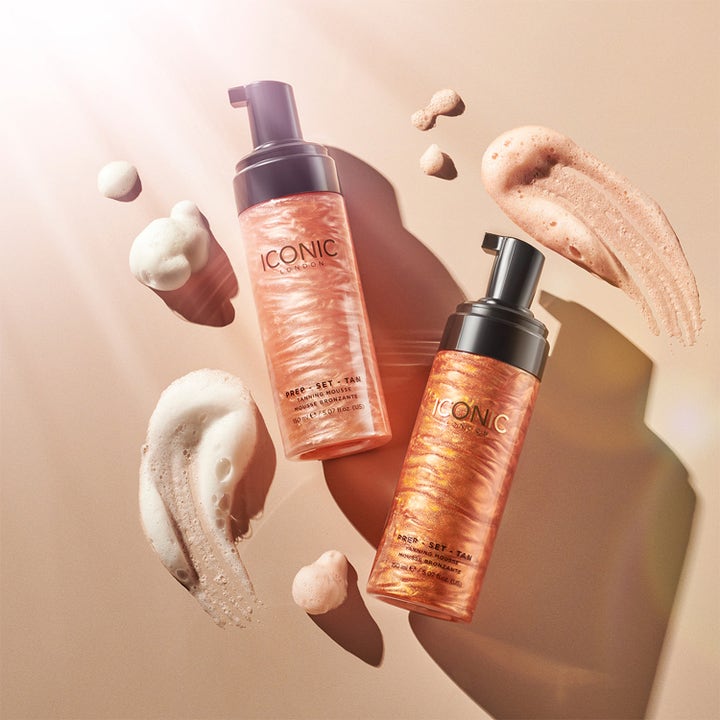 ICONIC London Prep Set Tan Tanning Mousse 150 ml gir glød med skimrende brun uten sol tekstur og skum.