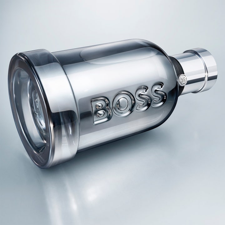 Hugo Boss Bottled Beyond For Him Intense Eau de Toilette 50 ml herreparfyme i liggende speilblank sølvflaske
