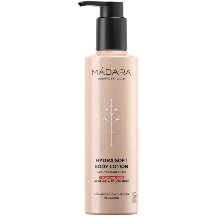 Mádara Hydra Soft Body Lotion 250 ml fuktighetsgivende kroppskrem i beige flaske med svart pumpe og hyaluronsyre