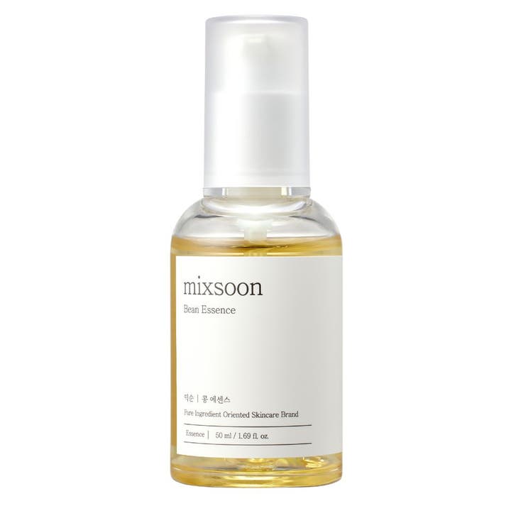 Mixsoon Bean Essence 50 ml eksfolierende ansiktspleie i klar pumpeflaske med hvit etikett og gyllen væske