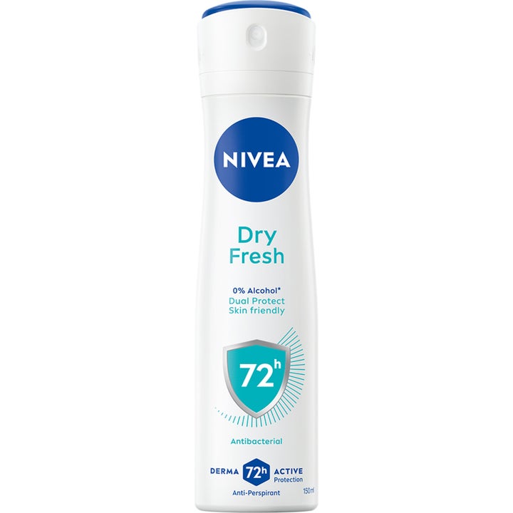 Nivea Dry Fresh 150 ml deospray som gir 72 timers beskyttelse i hvit sprayflaske med blå detaljer.