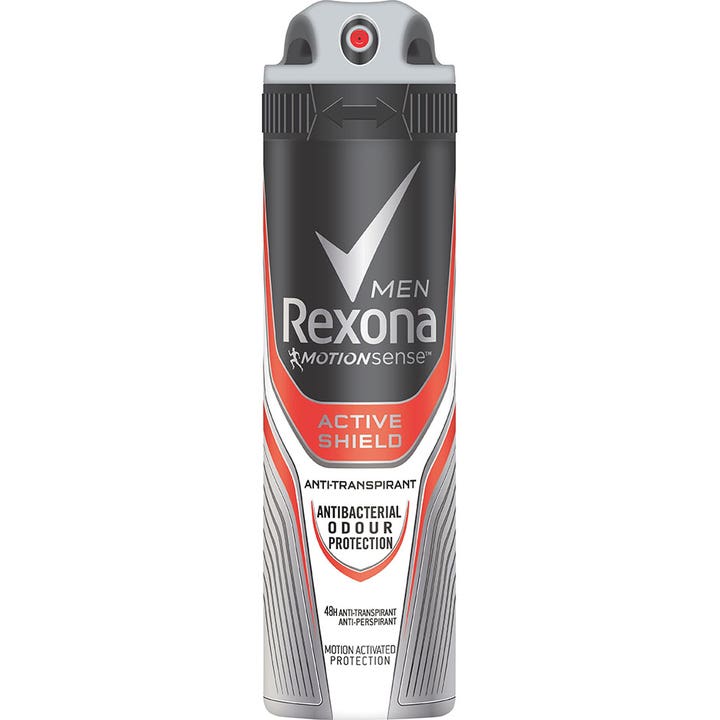 Rexona Men Active Shield anti-perspirant deodorant som motvirker lukt i en sort og grå sprayflaske med rødt lokk