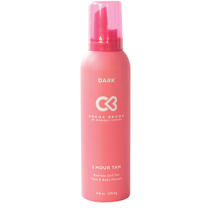 Cocoa Brown 1 Hour Tan Dark 139,5 g selvbruning mousse som gir rask farge i rosa flaske med gjennomsiktig lokk.