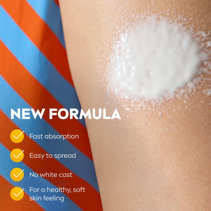 NIVEA Protect & Moisture Sun Spray 200 ml solkrem viser hvit konsistens på hud med teksten New Formula og No white cast