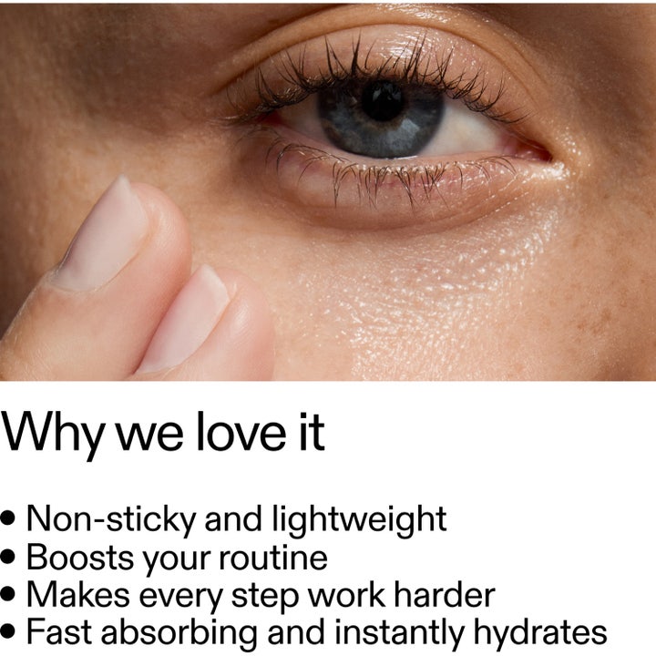 The INKEY List Hyaluronic Acid Serum 60 ml fuktserum påføres huden rundt øyet for umiddelbar fuktighet