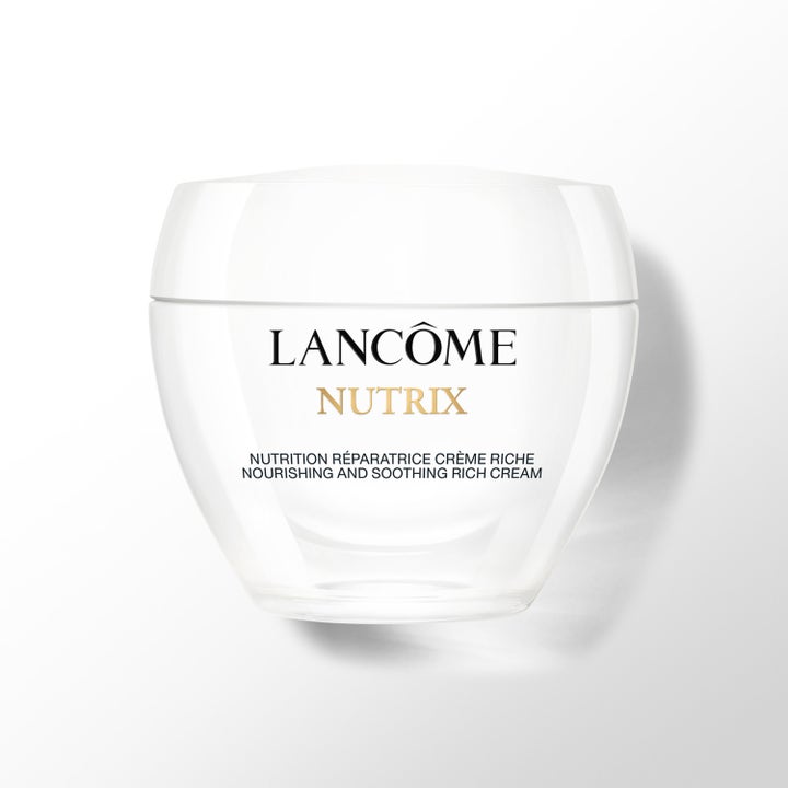 Lancôme Nutrix nærende og beroligende ansiktskrem i en hvit rund krukke som gir pleie til tørr hud