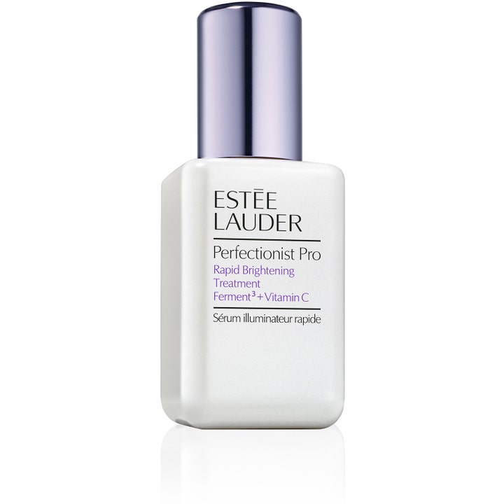 Estée Lauder Perfectionist Pro Rapid Brightening Treatment vitamin C serum for glød i hvit flaske med lilla metallkork