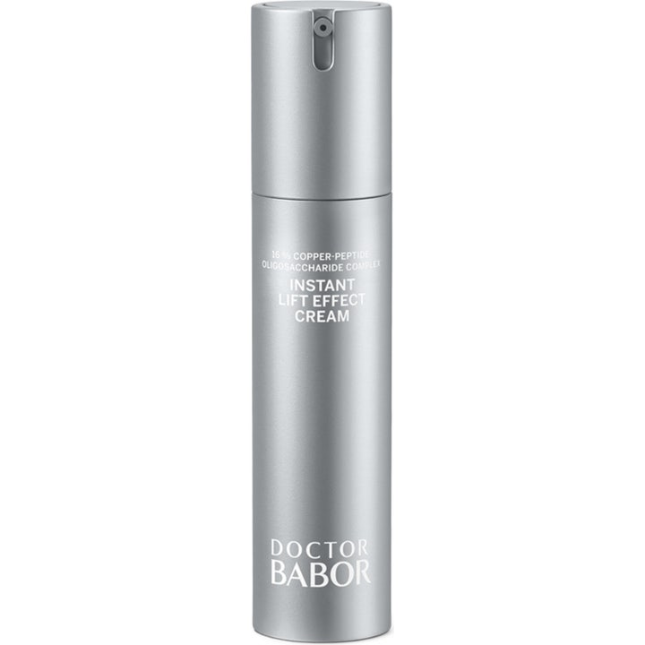 Doctor Babor Instant Lift Effect Cream oppstrammende ansiktskrem i en matt sølvfarget sylindrisk beholder med pumpe