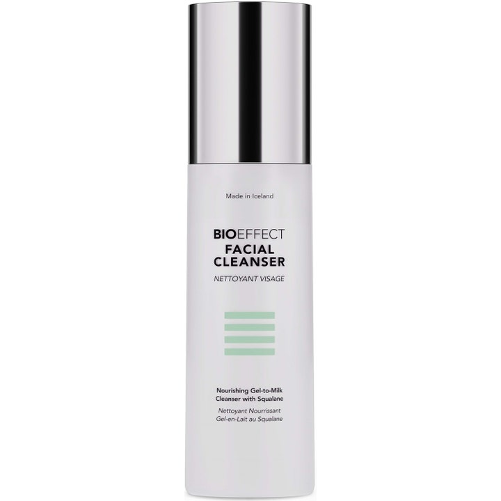 Bioeffect Facial Cleanser 120 ml pleiende ansiktsrens i hvit flaske med sølvfarget lokk