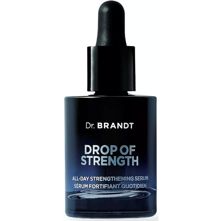 Dr. Brandt Drop of Strength All-day Strengthening Serum styrkende ansiktsserum i mørkeblå glassflaske med sort pipette
