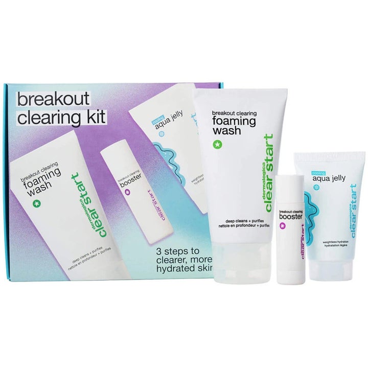 Dermalogica Clear Start Breakout Clearing Kit hudpleiesett med rens, booster og fuktighetsgelé i hvit emballasje