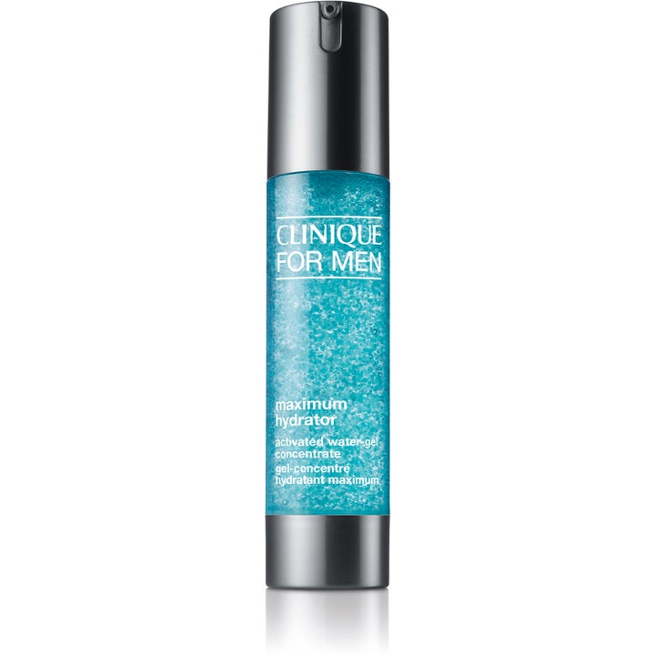 Clinique For Men Maximum Hydrator Activated Water-Gel Concentrate fuktighetsgelé i grå pumpeflaske med blå boblende tekstur.