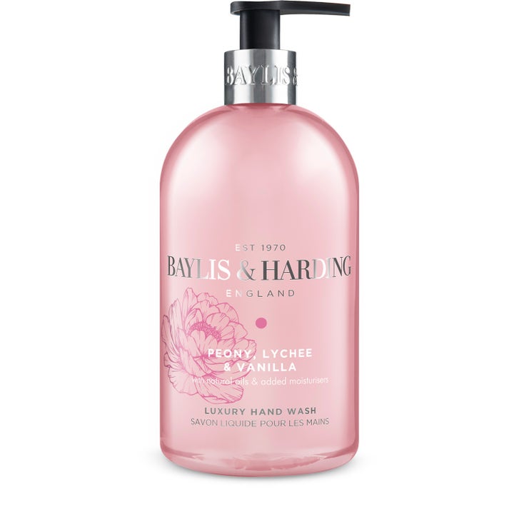 Baylis & Harding Peony Lychee & Vanilla 500 ml fuktighetsgivende håndsåpe i klar flaske med rosa såpe og sølvdetaljer