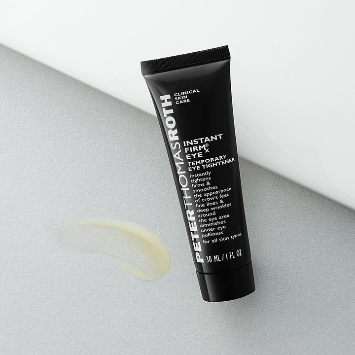 Peter Thomas Roth Instant Firm X Eye 30 ml oppstrammende øyekrem i svart tube med lys gel-tekstur.