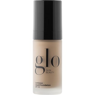 Glo Skin Beauty Luminous Liquid Foundation SPF18