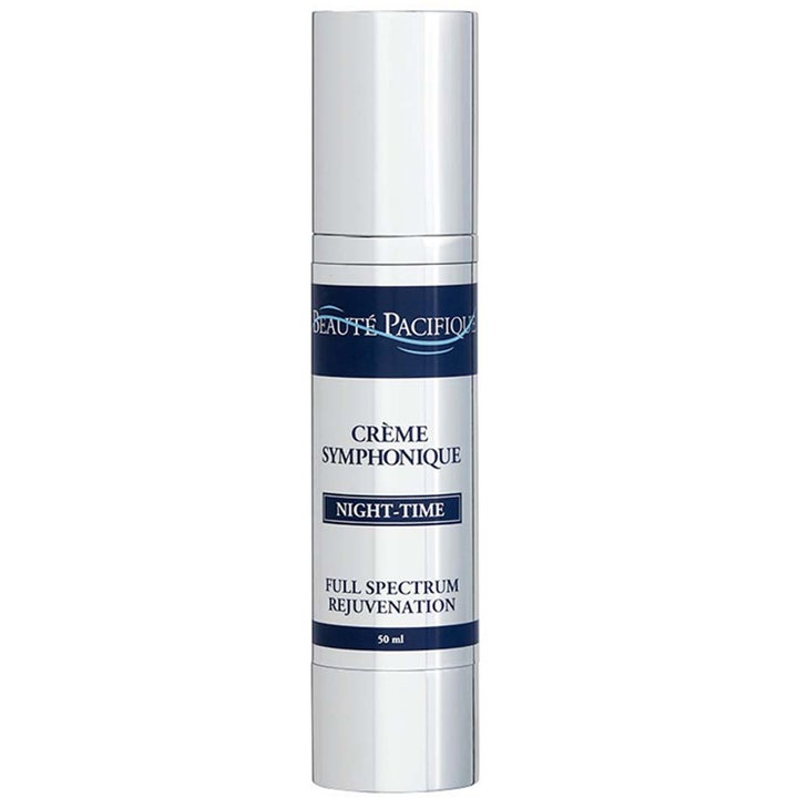 Beauté Pacifique Crème Symphonique Night-Time 50 ml foryngende nattkrem i hvit og sølvfarget sylindrisk pumpeflaske