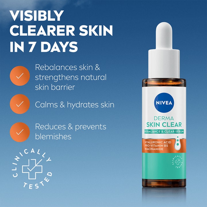 NIVEA Derma Skin Clear 30 ml serum med niacinamid gir klarere hud i glassflaske med pipette og fordeler.