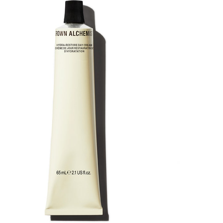 Grown Alchemist Hydra-Restore Day Cream 65 ml fuktighetsgivende ansiktskrem i en minimalistisk kremhvit tube med sort kork