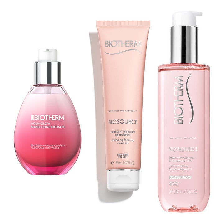 Biotherm Biosource og Aqua Glow hudpleiesett for fuktighet i rosa pumpeflasker og tube som gir glød.