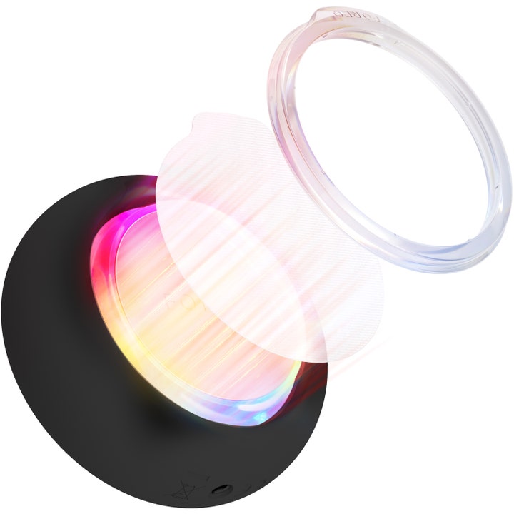 FOREO UFO™ 3 Black 1 stk beauty tech som gir fuktighet med flerfarget LED-lys, hvit arkmaske og klar festering.