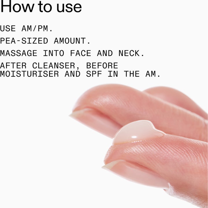 The INKEY List Niacinamide Serum 30 ml oljekontrollerende ansiktsserum i hvit flaske med dråper foran