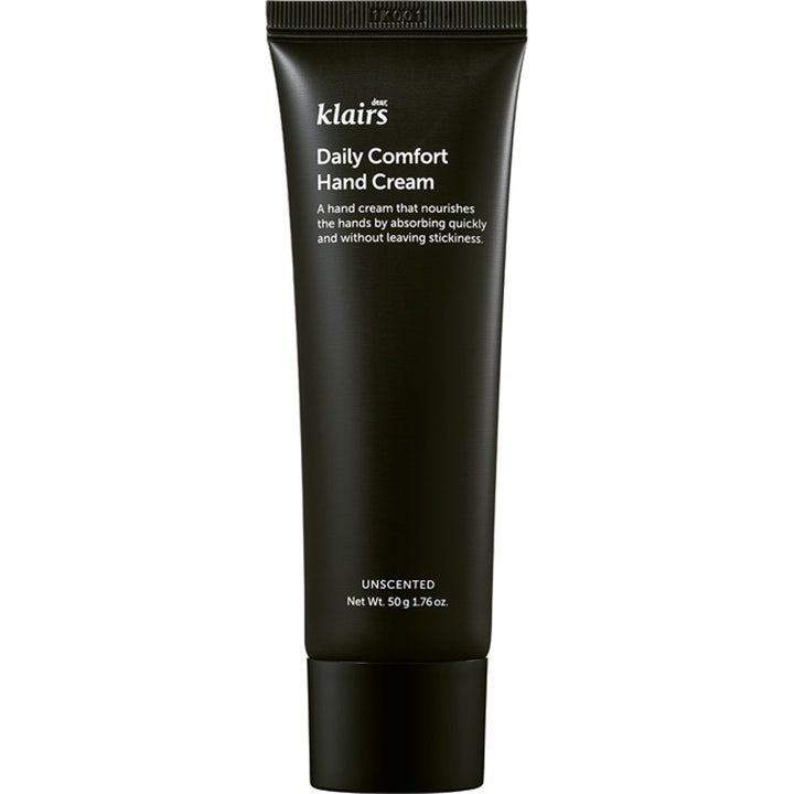 Klairs Daily Comfort Hand Cream 50 g pleiende uparfymert håndkrem i en stilren matt svart tube med hvit tekst