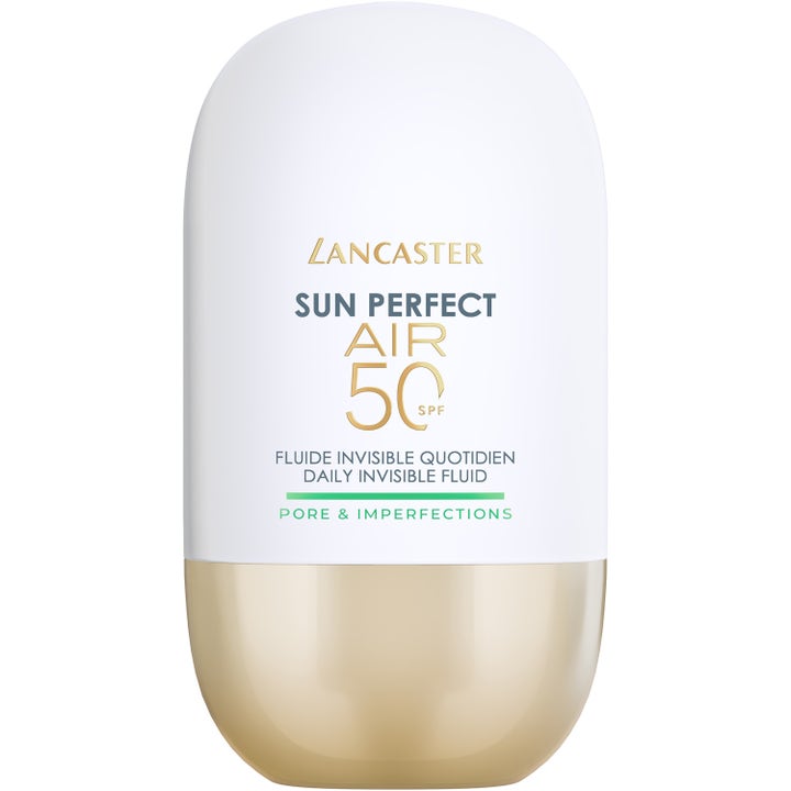 Lancaster Sun Perfect Air SPF 50 usynlig solkrem mot porer i en hvit oval flaske med gullfarget detalj