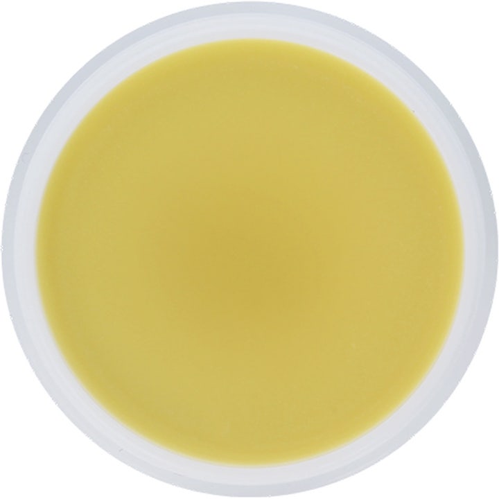 Maria Åkerberg Shea Balm 100 ml mykgjørende kroppspleie viser gul fast tekstur i en hvit krukke.