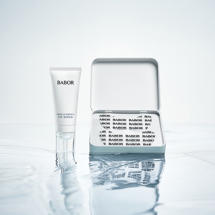 Babor Instant Fresh & Smooth Eye Serum 30 ml og patches i hvit tube og boks som gir fuktighet
