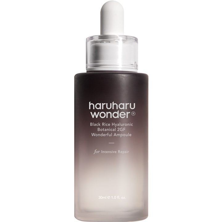 Haruharu Wonder Black Rice Hyaluronic 2GF Ampoule 30ml reparerende serum i mørk frostet glassflaske med hvit pipette