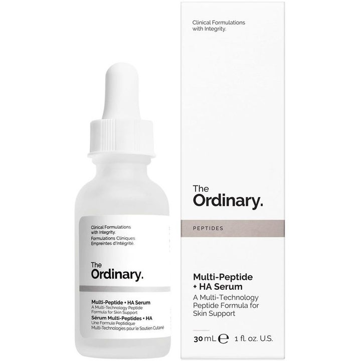 The Ordinary Multi-Peptide + HA Serum 30 ml fuktighetsgivende ansiktsserum i frostet glassflaske og hvit eske