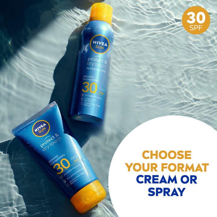 NIVEA Sun Protect & Dry Touch SPF30 200 ml solkrem og mist som gir beskyttelse i vannet
